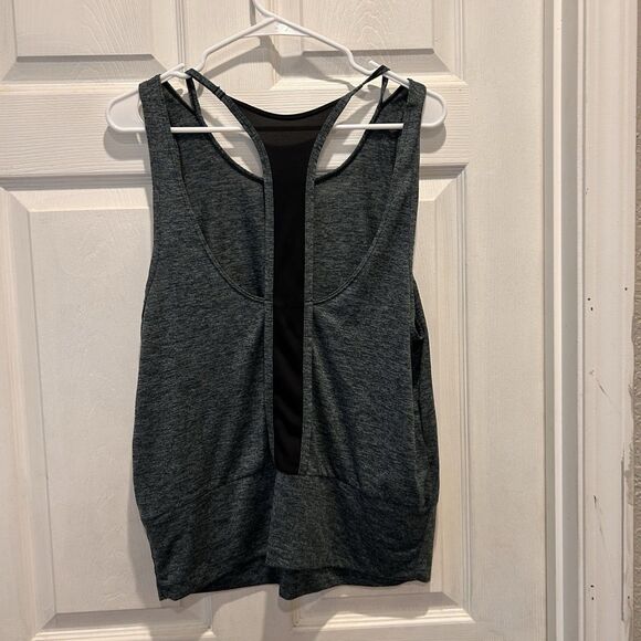 Nike Dri Fit Layered Tank Top Womens Size Large Gray Workout Hiking - Picture 5 of 8